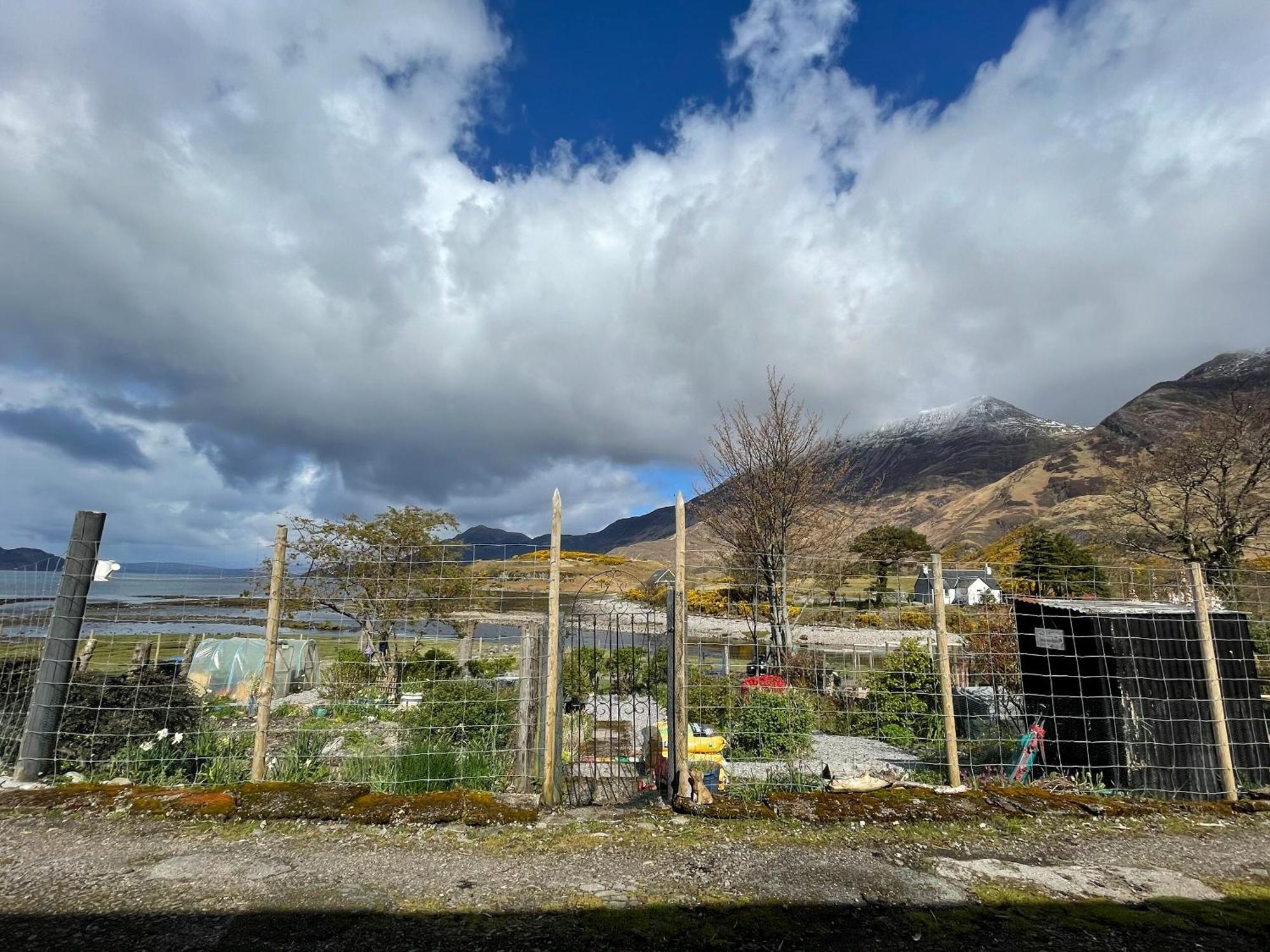 Sheenas Butnben Arnisdale Exterior foto